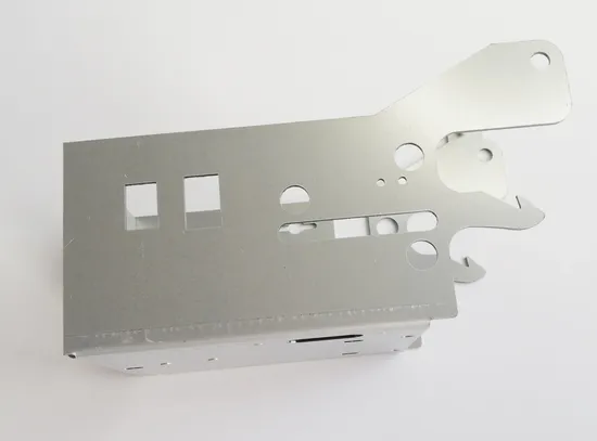 Tôle personnalisée emboutissant des pièces en acier de soudage pour la boîte d'équipement de communication Shell